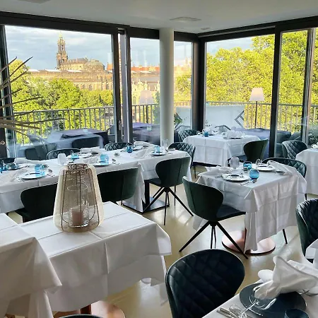 Hotel apartamentowy Residenz Am Zwinger 5*
