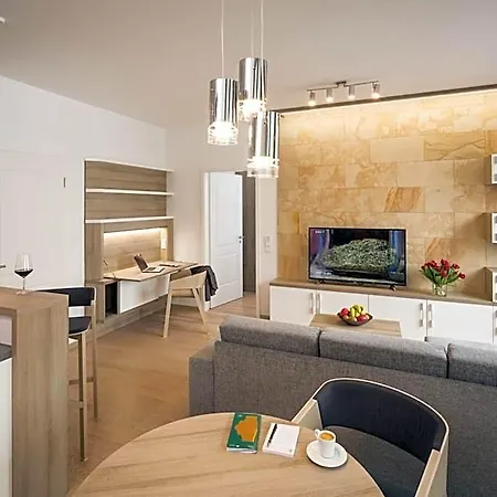 Residenz Am Zwinger Hotel apartamentowy