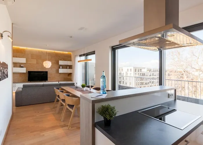 Residenz Am Zwinger 4*