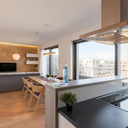 Residenz Am Zwinger 4*